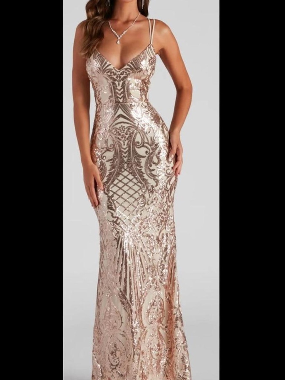 Windsor Maxi Brocade Gown - L 🌟